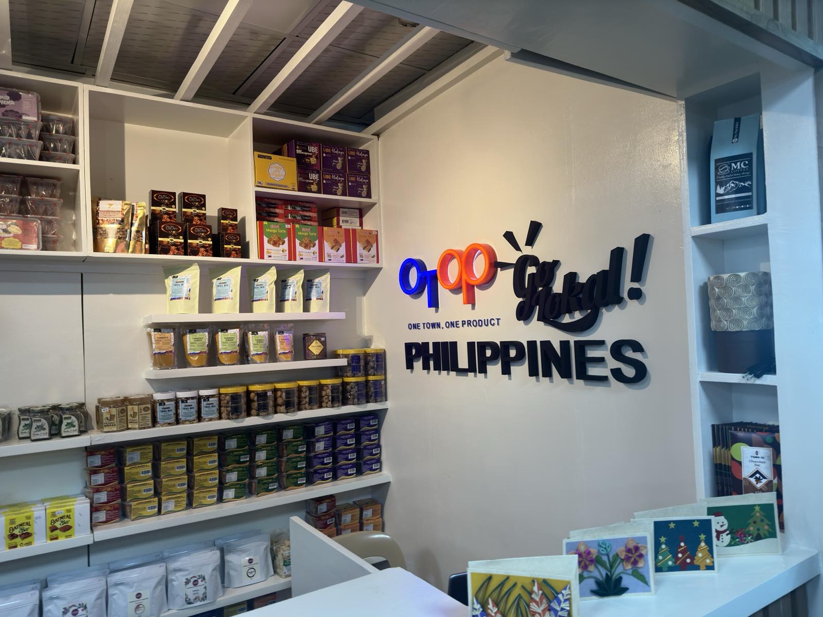 DTI’s OTOP-Go Lokal! Store Opens in Laguindingan Airport 